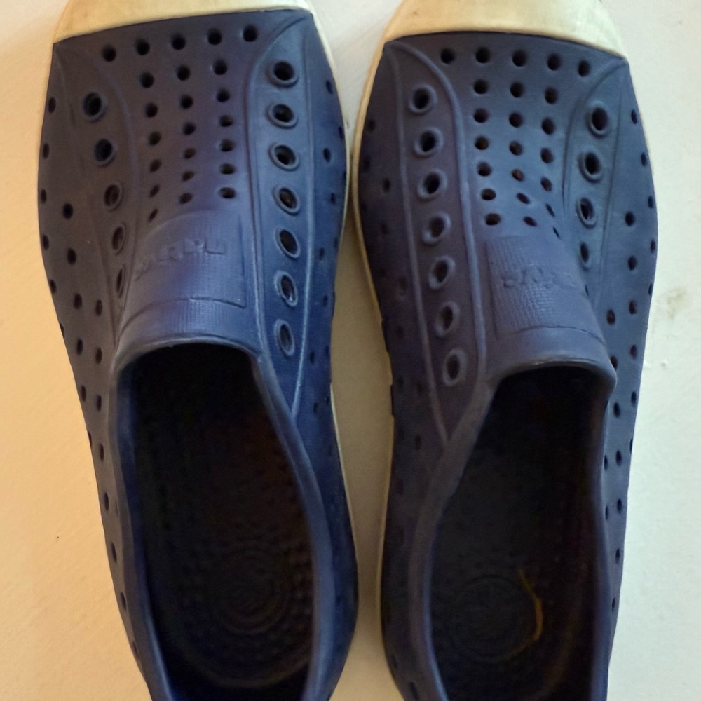 Navy Blue Native Shoes GREAT Condition